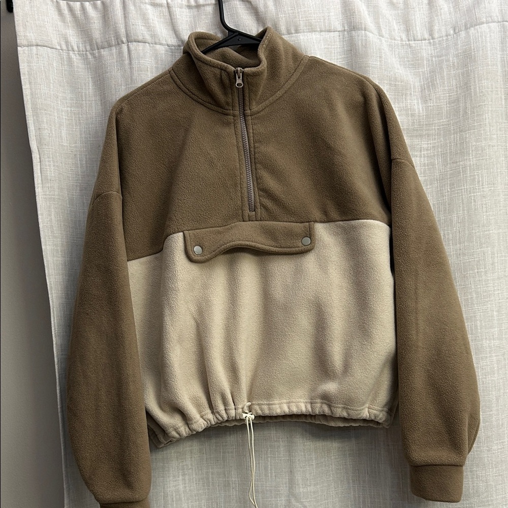 Two-Tone Taupe and Cream Fleece Half Zip Pullover